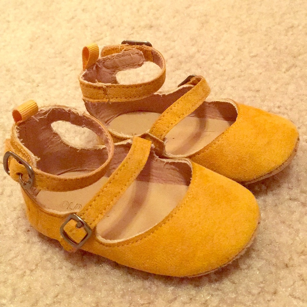2x$10 Ballerina shoes